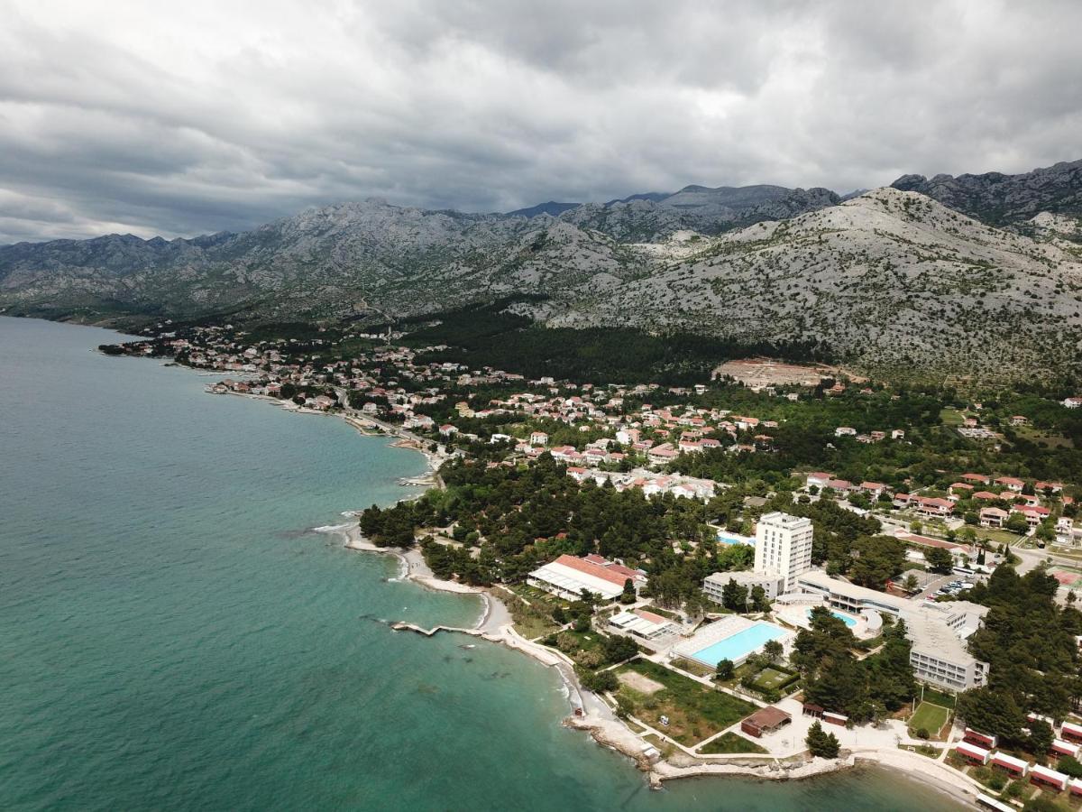 Apartamento Hedon-Stone Starigrad Paklenica Exterior foto