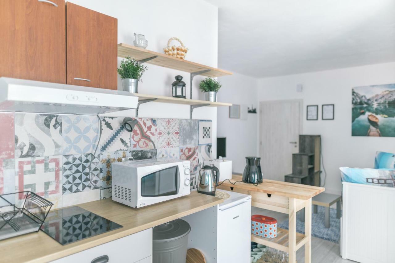 Apartamento Hedon-Stone Starigrad Paklenica Exterior foto