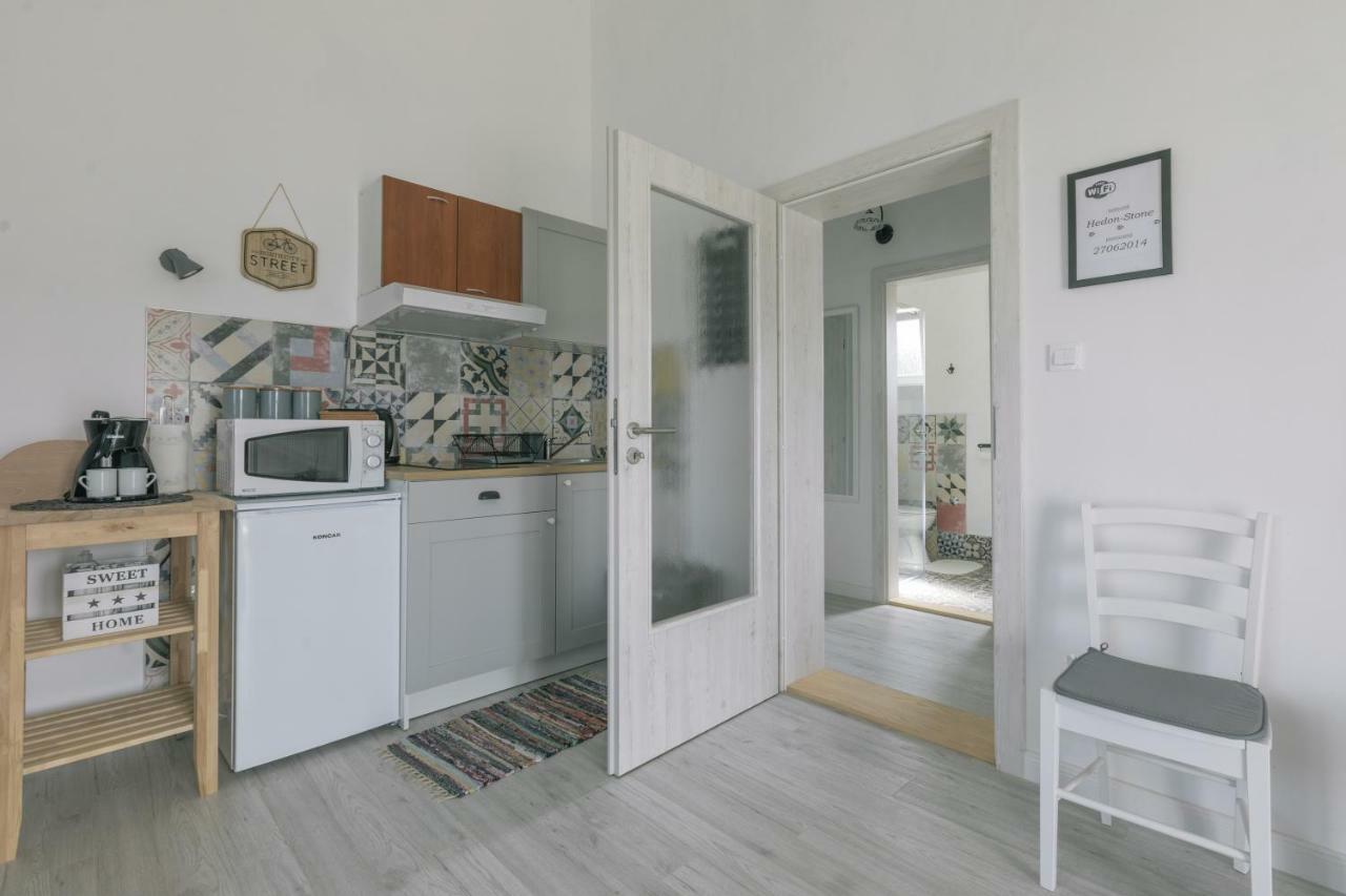 Apartamento Hedon-Stone Starigrad Paklenica Exterior foto