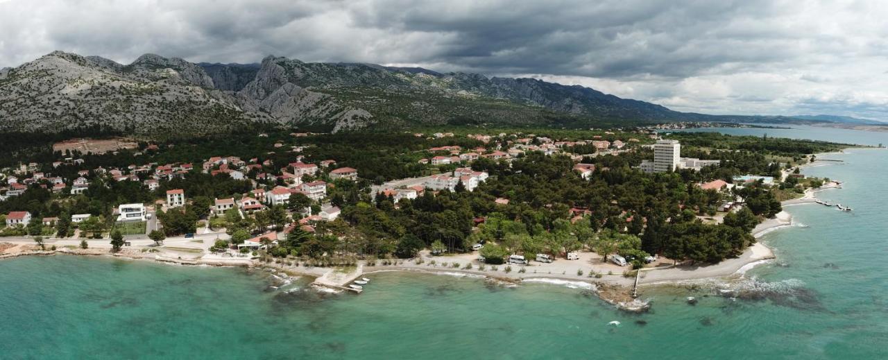 Apartamento Hedon-Stone Starigrad Paklenica Exterior foto
